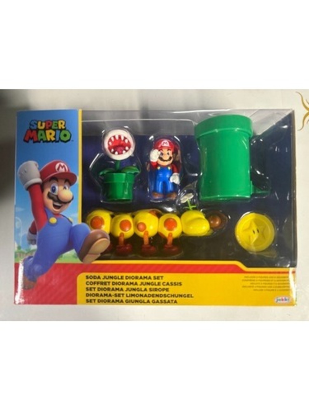 Super Mario Soda Jungle Diorama Includes 3 Figures and 2 Accessories New